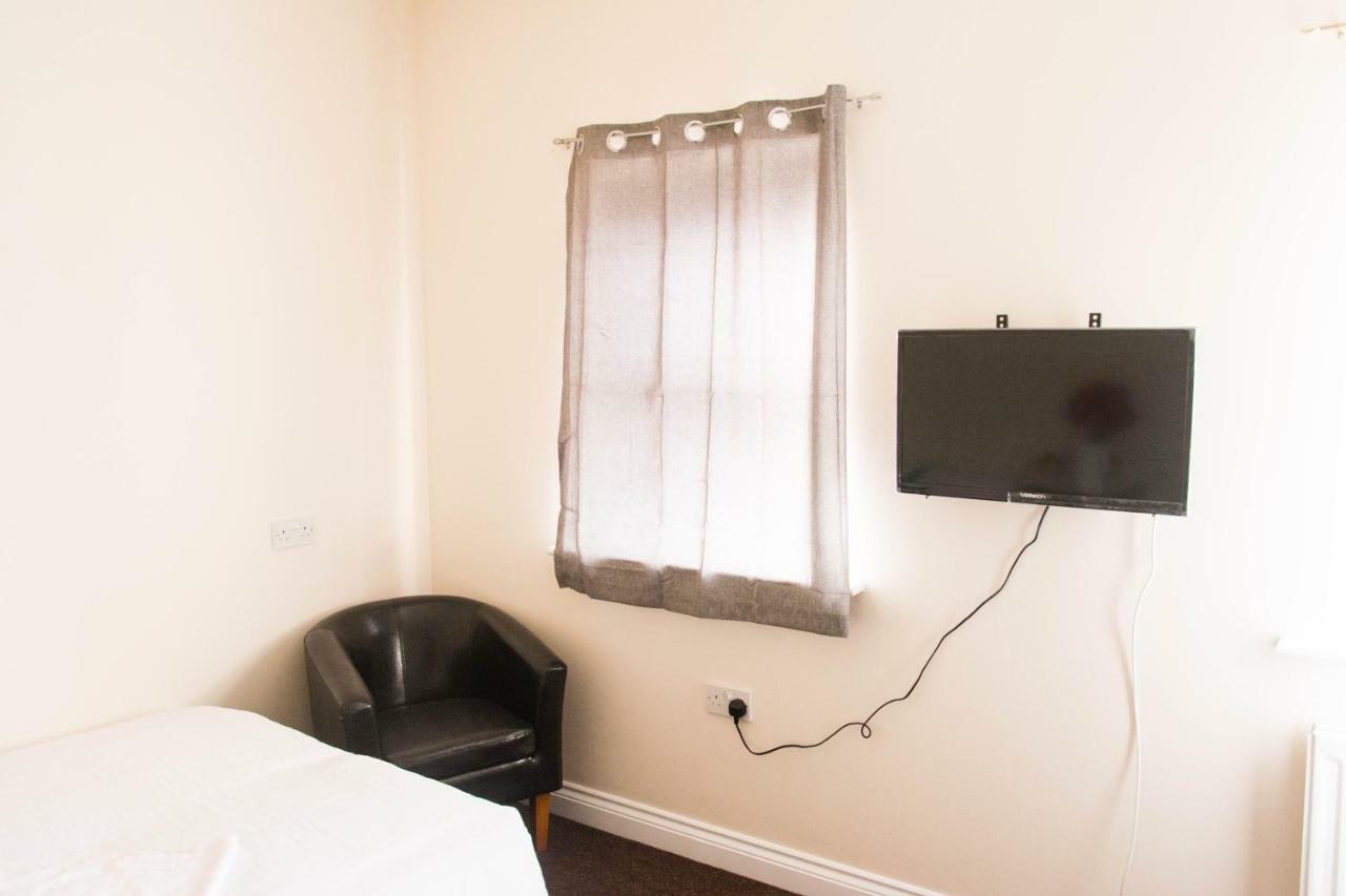 Sweet Guest House Chatham تشاتام المظهر الخارجي الصورة