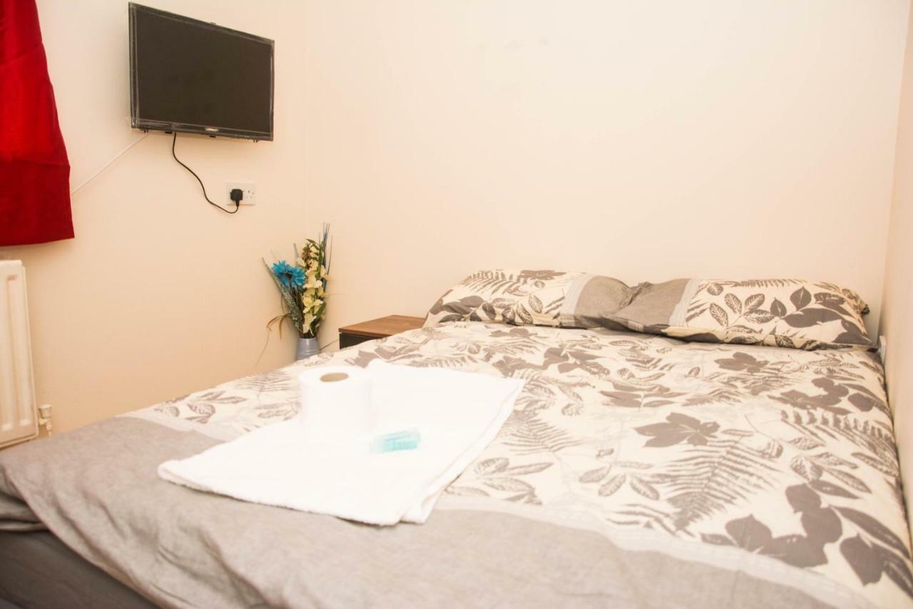 Sweet Guest House Chatham تشاتام المظهر الخارجي الصورة