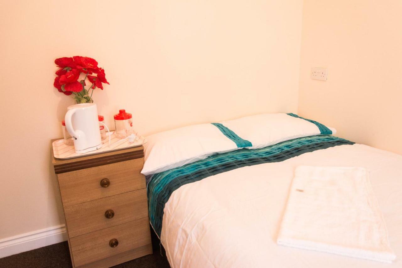 Sweet Guest House Chatham تشاتام المظهر الخارجي الصورة